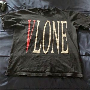 Vlone black shirt (M), with red V